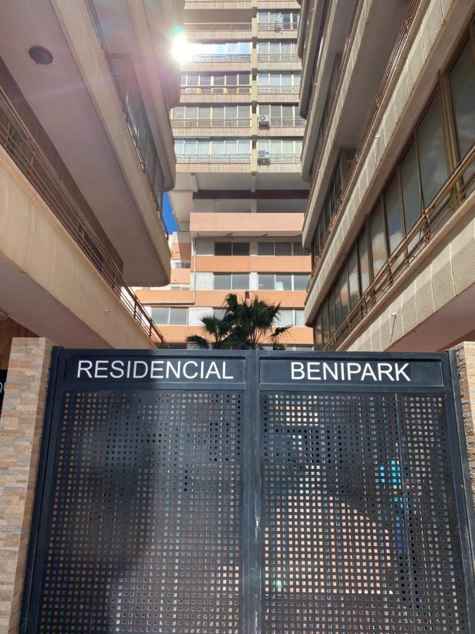 Be Luxury Apartment 20 Mts From The Beach Benidorm Bagian luar foto