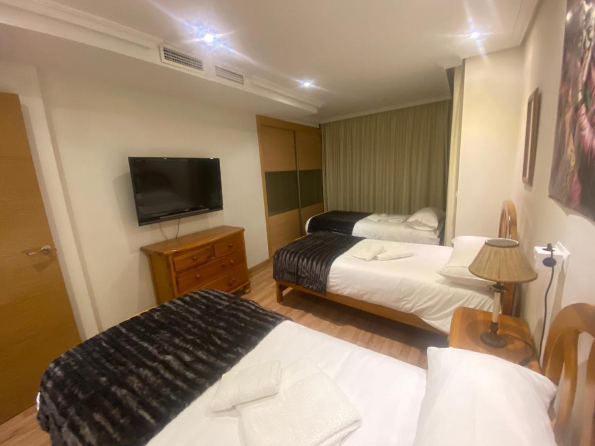 Be Luxury Apartment 20 Mts From The Beach Benidorm Bagian luar foto