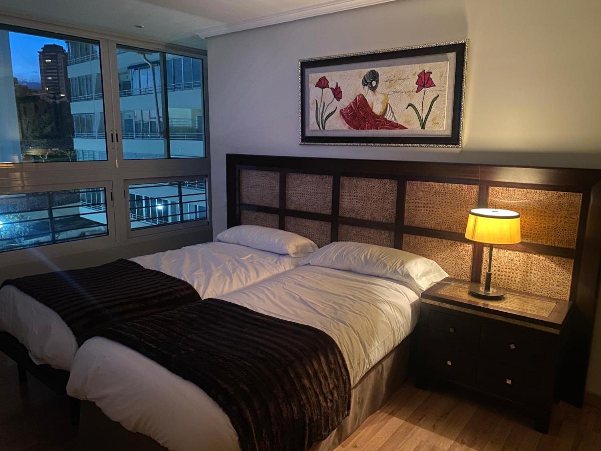 Be Luxury Apartment 20 Mts From The Beach Benidorm Bagian luar foto